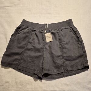 Faherty Arlie Day women's XL shorts faded black pull on shorts, 3 pockets, NWT